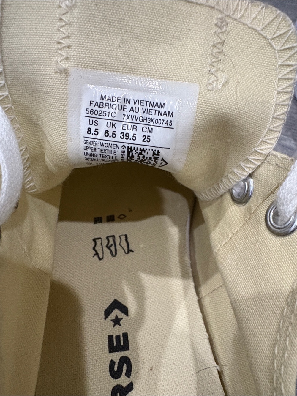 White Canvas Low-Top Platform Sneakers - Picture 4 of 4